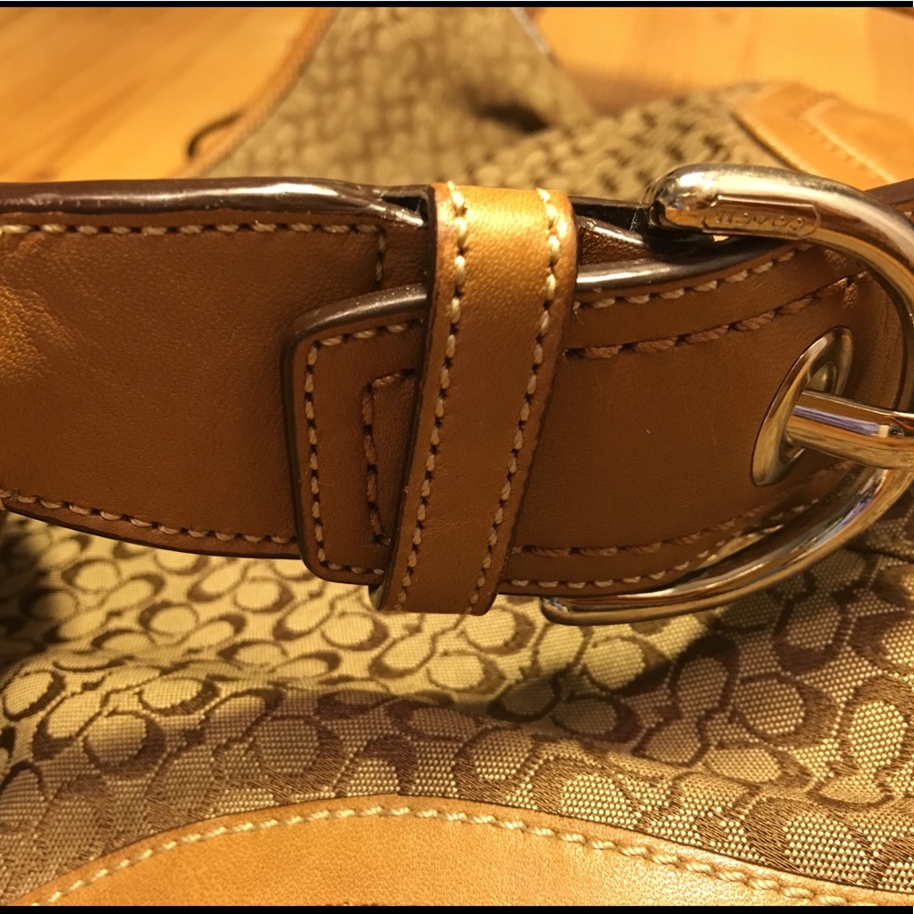 Coach Signature Hobo Bag - Picture 8 of 8